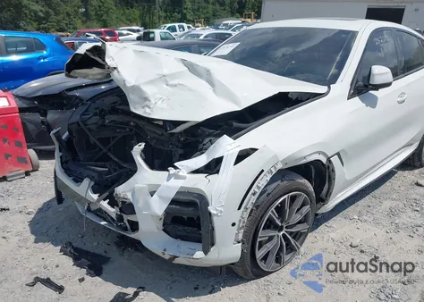 2022 BMW X6 xDrive40I z USA, uszkodzony, nr VIN 5UXCY6C07N9J04619